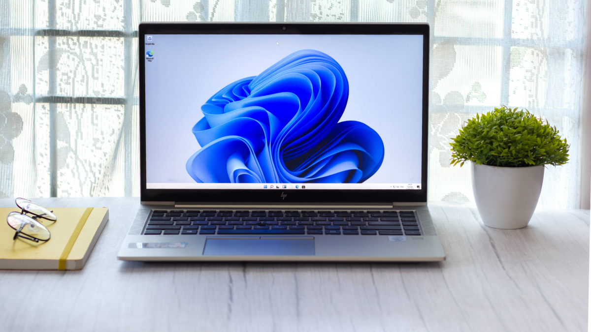 アップグレードせずに Windows 10 の外観と操作性を Windows 11 と同じにする方法