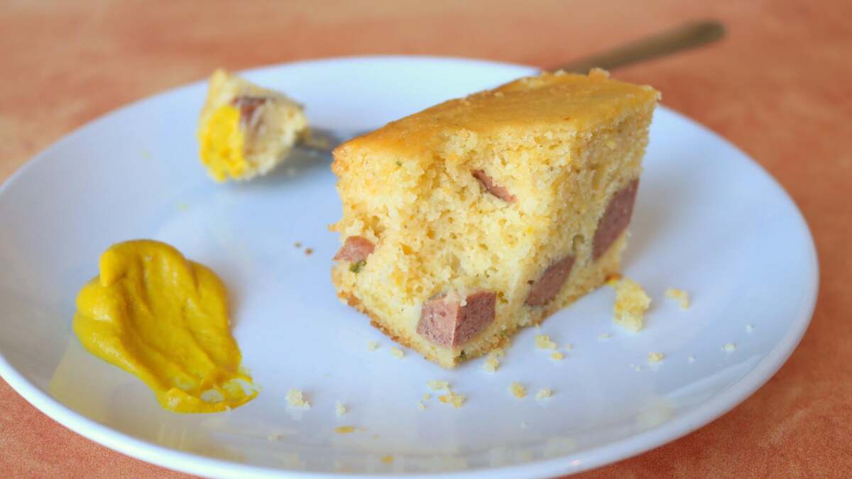 このコーンドッグキャセロールはあなたの新しいお気に入りのスーパーボウル料理になるでしょう