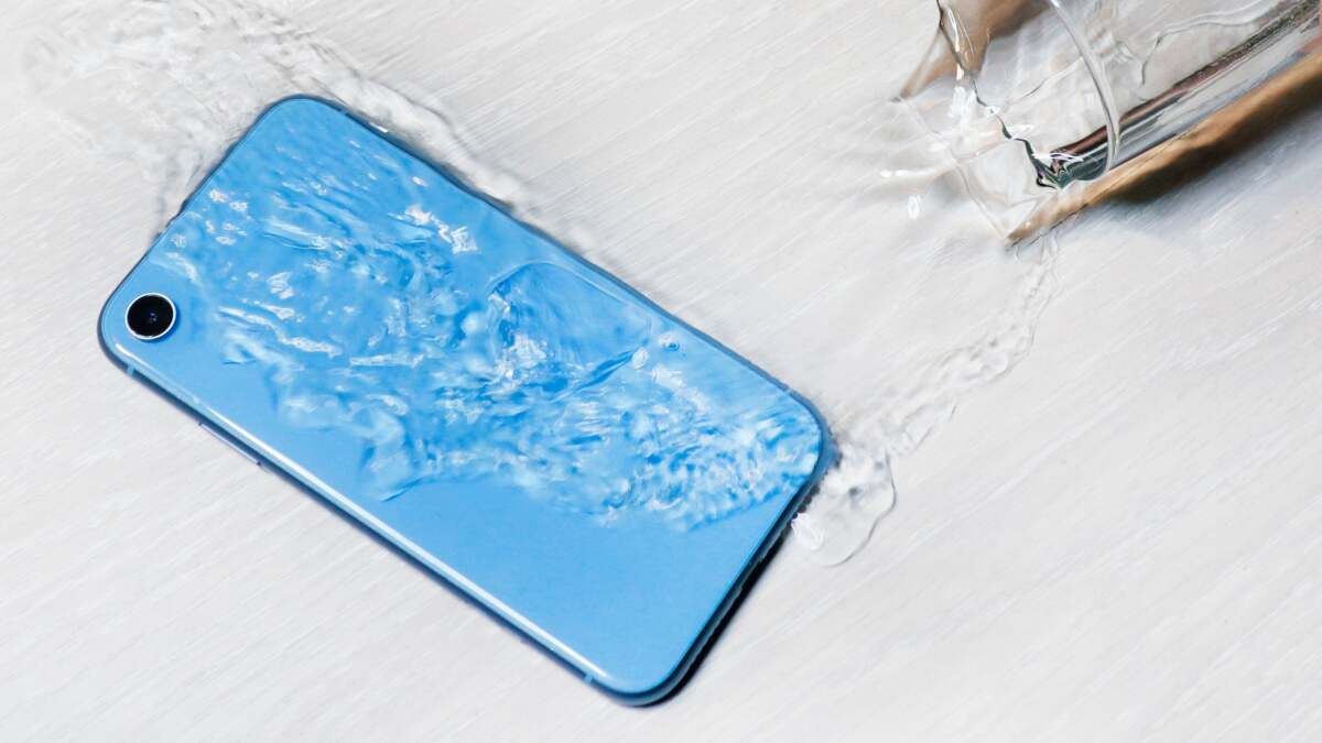 このショートカットを使用して iPhone から水を排出します