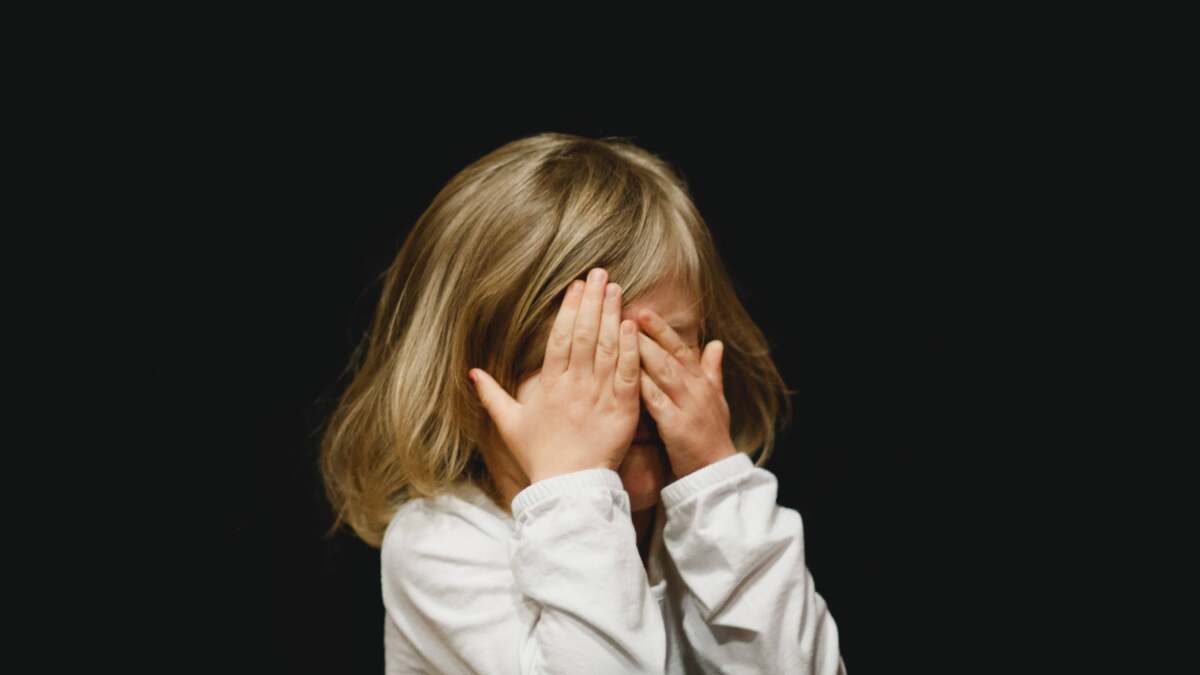 子供の不正行為をらしくないものとして組み立てる