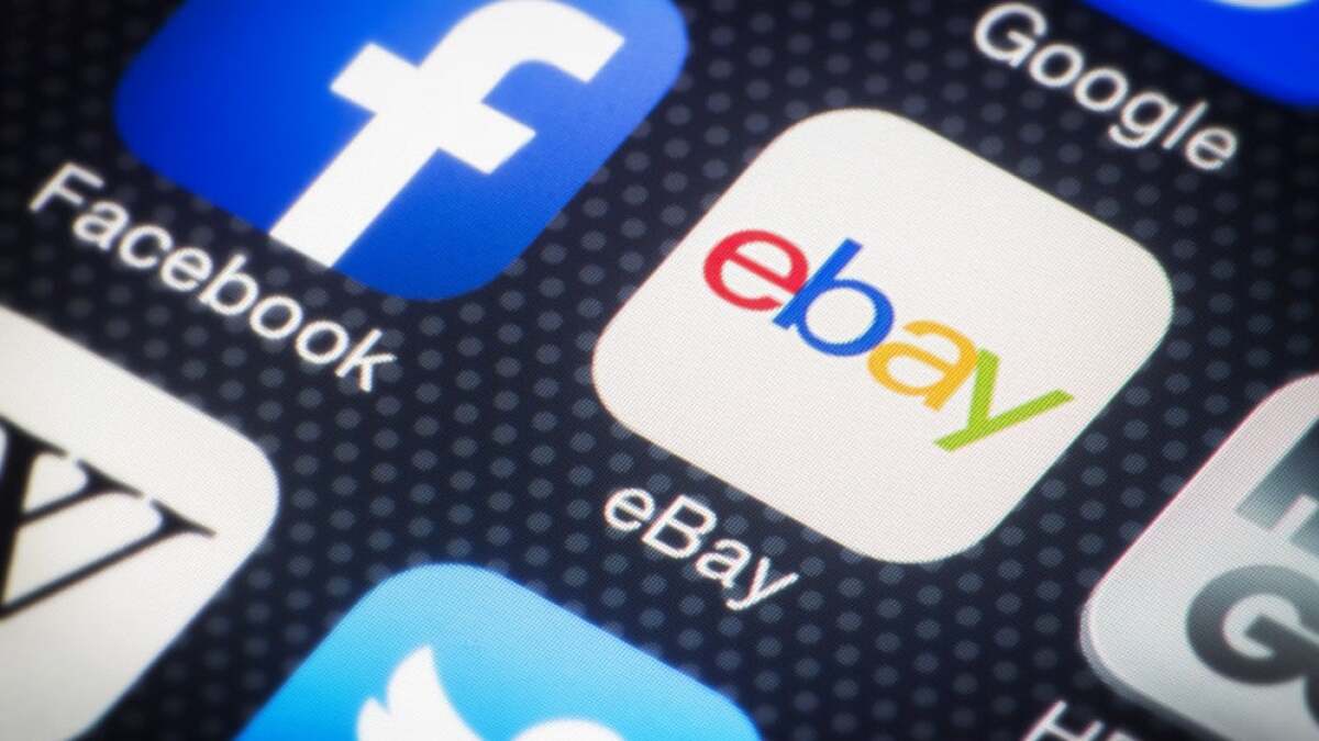 eBay アプリでダークモードをオンにする方法