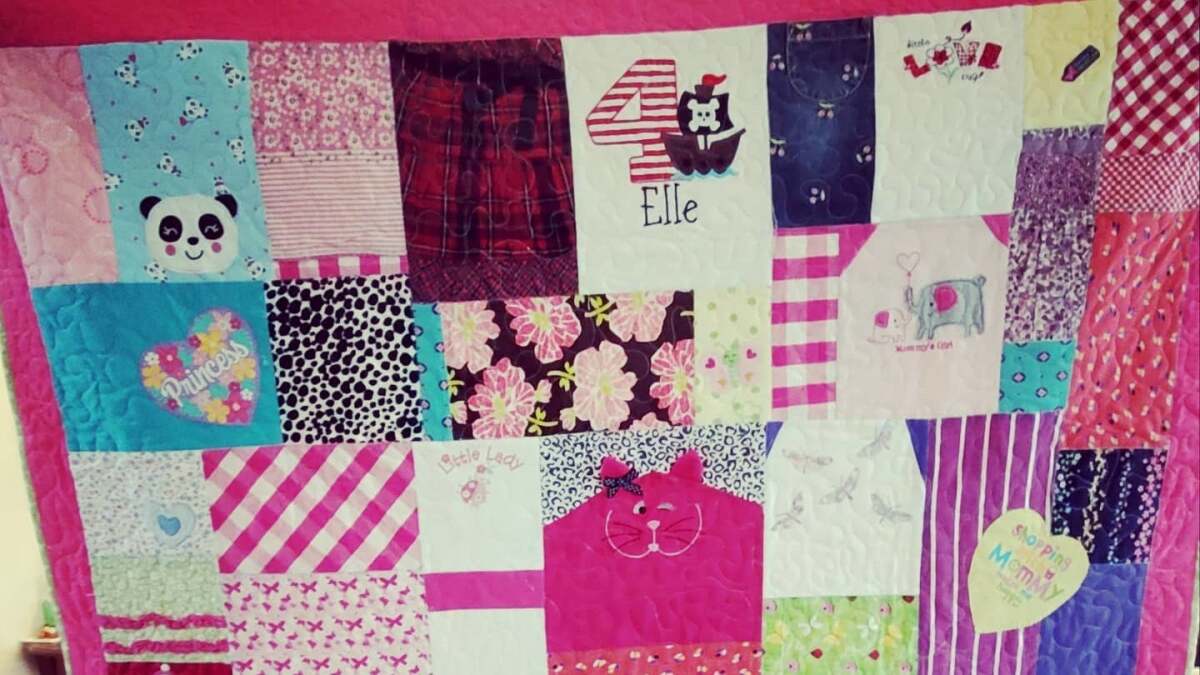 お子様のベビー服から「思い出キルト」を作りましょう