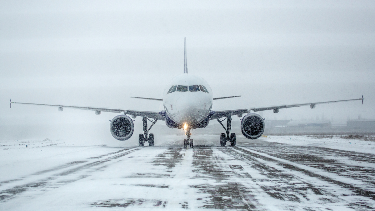 これらの空港は、ホリデーシーズンの混雑時に天候により遅延が発生する可能性が最も高いです