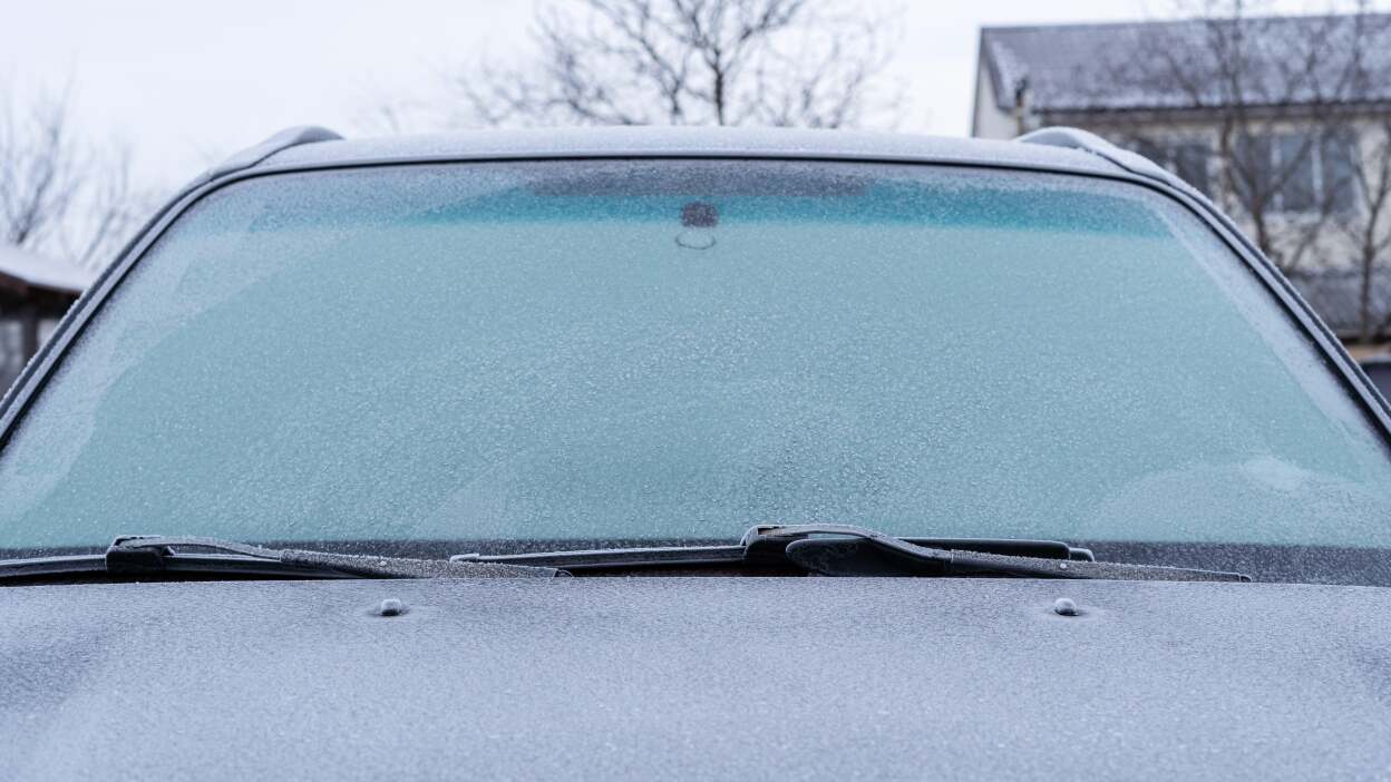 De-ice your windshield 