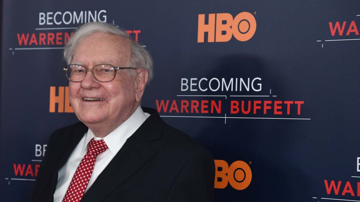 Try Warren Buffet’s two-list system